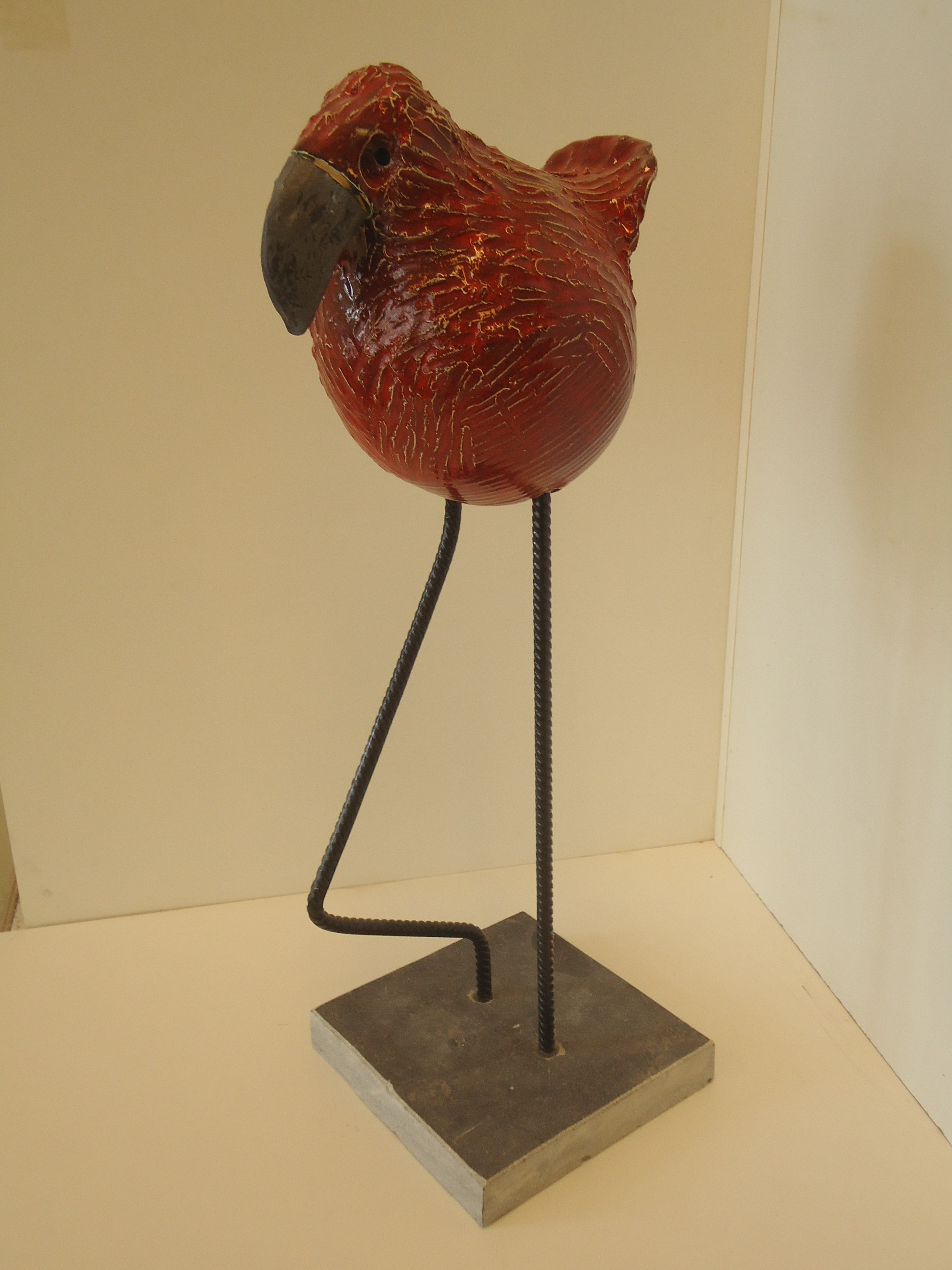 Nieuwste foto s – Keramisch Atelier De Komeet Zierikzee rood gevogelte detail Rood gevogelte